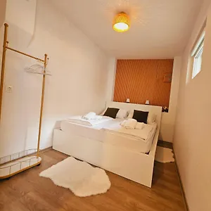  Appartamento Center Budget